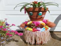 This is a flower pot hula girl I made for my sister in law. Do you like it?
