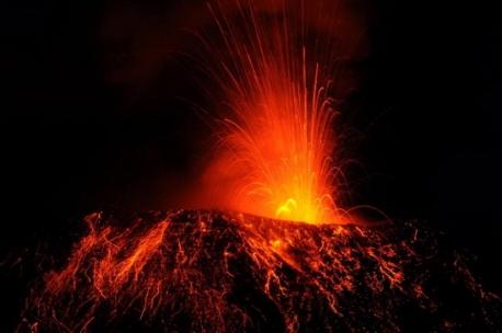 Tungurahua, Ecuado: This Ecuadorian strato-volcano is found in the Eastern range of the Andes, and rises to a height of 5,023 meters. Its name (a combination of Quechua terms) can be translated roughly as 