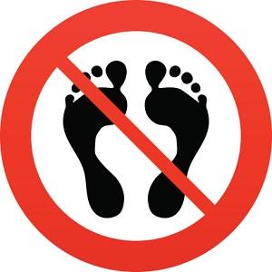 In some parts of the United States, where taboos against barefoot walking are strong, it is common for people to wear the same shoes indoors and outdoors, and for guests to keep their shoes on when visiting other people's houses. What barefoot facts are you familiar in the Unites States?