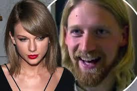 Life can get interesting when you share a name with a celebrity. Taylor Swift, a 33 year old man who lives in Seattle, is constantly getting emails, social media requests and even gifts because he gets confused with the other, famous Taylor Swift. Have you heard about any of these people who share a name with a famous person?