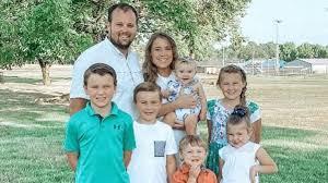This arrest came only days after Duggar and his wife, Anna announced they were pregnant with the couple's 7th child. Yet she has remained adamant she is 
