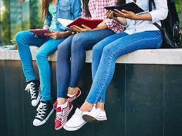 In 2009, Kimbrough Middle School in Mesquite, Texas, banned skinny jeans because they were not deemed appropriate. Do you wear skinny jeans?