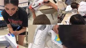 One Toronto teacher made sure her students started the summer off on the right foot, literally. This teacher gifted each member of her grade 2/3 class with a brand new pair of the trendiest runners for summer. The teacher, who posts on social media as @teachinthe6ix, wanted to surprise her students with a very special end-of-term present for working hard all year. With some crowd funding, she was able to raise money to buy all 22 students in her class this special end-of-year gift. Have you ever heard of a teacher doing anything this extravagant?
