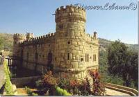 In 2009 Moussa found Sayyeda in Brooklyn, US. His cousin invited her to visit Lebanon and the castle, without telling her that this was the palace that he had promised her. When Sayyeda arrived and saw the old man standing near the palace, after 67 years of separation, she asked with tears in her eyes,
