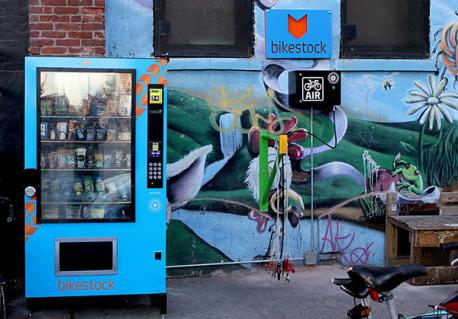 This machine dispenses bike parts, pumps air in bike tires and allows you to grab a quick snack. It first appeared in Brooklyn, NY. Does this sound like a convenience you'd use if the locality suited you?