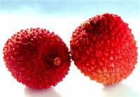 Did you know that lychee is a common flavor for candies, desserts, and drinks in many Asian countries,? It is also used in a variety of recipes for flavoring.