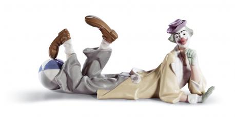 Do you like any of the following brands that sell porcelain figurines (including clowns)?
