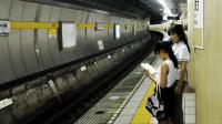 Parents in Japan allow their kids a lot of independence after a certain age. It isn't uncommon for 7-year-olds and even 4-year-olds to ride the subway by themselves. Do you think it's safe for young children to ride the subway by themselves?
