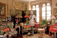 Iris Apfel has taken part in many design restoration projects including work at the White House for presidents Truman, Eisenhower, Nixon, Kennedy, Johnson, Carter, Reagan, Ford, and Clinton. Are you surprised to learn she did work at the White House for 9 presidents?