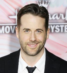 Do you like movies with Niall Matter?
