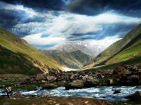 Do you like when people digitally enhance photographs, as shown in the example above?