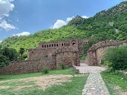 Bhangarh Fort, Rajasthan, India. Technically, the Bhangarh Fort isn't completely banned to access, because tourists can visit it in the daylight and see this marvelous example of Rajasthani architecture. However, from sunset to sunrise, there is a strict ban to enter this place. Generally regarded as the 