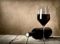 Mira Winery in Napa Valley is aging 48 bottles of its 2009 Cabarnet Sauvignon in the Atlantic Ocean to try to mimic the remarkable and unique flavor shipwrecked wines have. Would you want to taste wine aged this way?