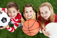 Does/did you child(ren) play sports in school?