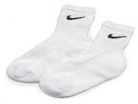 Which type of sock is best for keeping your feet cool, (no stinky feet)?