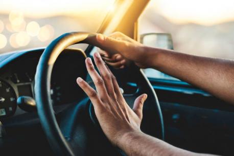 If the link between caffeine intake and negative behaviours (including road rage) is not supported by hard data, why are we seeing more incidents of road rage? Which of the following do you agree with?