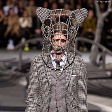 We cannot leave out men fashion as this Headwear by Thom Browne and Stephen Jones for any man wanting to walk around as a leopard. Do you think this type of fashion is mostly for show and not practical? (The photo is cropped)