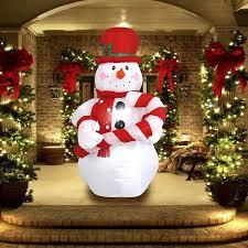 If you have had experience with holiday decorative inflatables, will you leave a comment sharing WHY they are often collapsed?