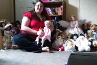 Are you familiar with the story of Ashley Nicole Fine and her collection of haunted dolls ?