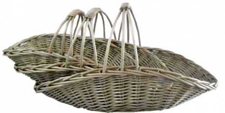 Grandma's mending basket. Rustic grape-vine baskets filled with gourds and fall leaves. Squeaky wicker laundry baskets. Fruit baskets wrapped in colored cellophane. So, so many baskets. Do you currently have any of these in your home?
