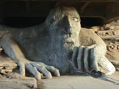 Washington - If you look under the George Washington Memorial Bridge in Seattle, Washington, you'll find an actual troll. The mixed media sculpture was crafted by four artists in 1990 for an art competition in order to rehabilitate the area under the bridge where illegal activity was common. Now a beloved creature, the city even hosts a birthday party for the Fremont Troll every Halloween called 