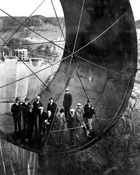 Hoover Dam construction in the United State in 1931. Would you feel safe on that platform?