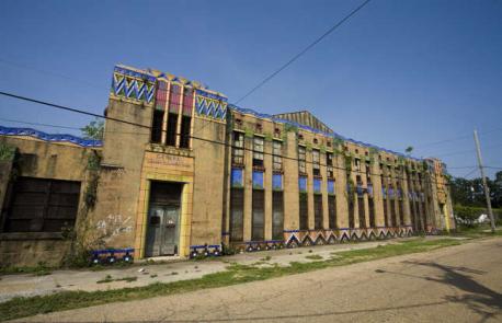 Louisiana: General Laundry Building, New Orleans - While there's no doubt it's seen better days, this 1930's Art Deco building is still a sight to behold. More than just a laundry facility, during its heyday the building also held monthly fashion shows, and its Aztec-style patterns and intricate carvings still draw admirers today. It's been threatened with the wrecking ball more than a few times in its long history, but local preservation groups have managed to save it for now. Have you ever visited this attraction?