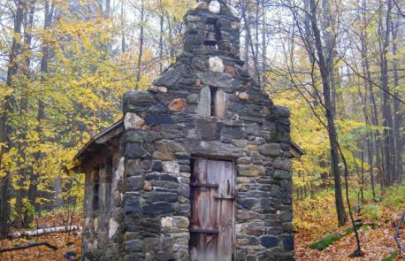 Vermont: Trapp Chapel, Stowe - Compared to the many fading ghost towns in the USA's west, Vermont has few abandoned buildings, but a dinky stone chapel can be found in the wooded grounds of the Trapp Family Lodge in the pretty town of Stowe. The Austrian-style lodge is still owned and operated by the von Trapp family, who moved to Stowe in the 1940's and opened this property to guests in 1950. A hike through the grounds leads to the picturesque chapel, reportedly built as a tribute to Second World War soldiers. Have you ever visited this attraction?