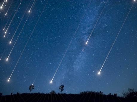 In 2021, the Geminids peaked on the night between December 13–14. They were considered to be one of the most spectacular meteor showers of the year with the possibility of sighting around 120 meteors per hour at its peak. Did you witness any of these meteors?