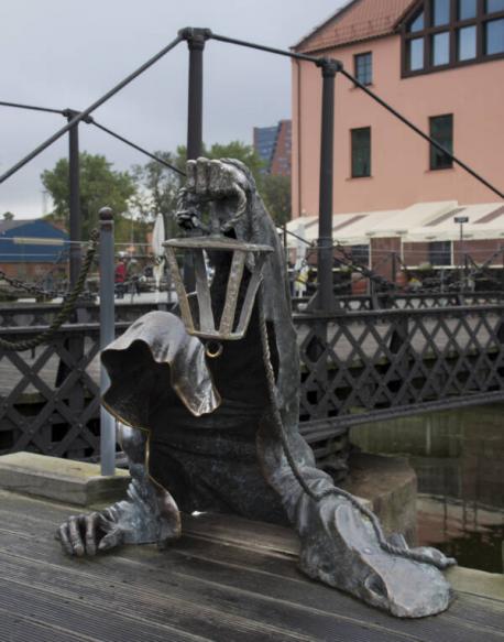 The people of Lithuania call this ghastly cloaked figure the Black Ghost. The creepy bronze statue clings to the pier while emerging from the water — looking ready to drag unsuspecting pedestrians into the underworld. However, as the much less-scary legend goes, this figure appeared to a castle guard named Hans von Heidi in 1595 to tell him the city's supplies of grain and timber were insufficient. Miraculously, von Heidi passed the message on, and the city set about increasing its stores of both, saving it from several years of hunger and shortage that followed. Have you ever been to Klaipeda, Lithuania?
