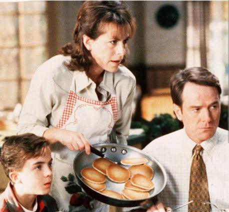 Malcolm in the Middle (2000) - Jane Kaczmarek as Lois is a middle-class working mom to four rambunctious boys, she doesn't have the time nor the inclination to fool around. She and her boys are constantly in battle, but everything she does is out of love and to provide a better life for them. Brash and outspoken, Lois says and does what we all often wish we could in reality – oh, and despite working, maintaining a house and wrangling four boys, she still has time to show her passion for her husband – resulting in more babies down the road. Have you ever watched Malcolm in the Middle?