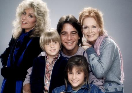 Who's the Boss (1984) - We're still unsure who the boss really was, but we're okay with saying it was tie between Angela Bower (Judith Light) and Tony Micelli (Tony Danza). They were both parents of one, they both had different but equally important responsibilities, and their different personalities created the perfect balance within the family and show. While Angela was the driven, breadwinning executive, Tony was the easy-going and spontaneous stay-at-home dad and housekeeper who was completely cool with this so-called 