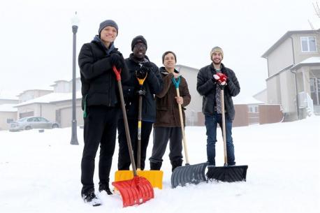 A new app created by students from the University of Manitoba is being marketed as the 'Uber for snow removal'. The OnTheStep app puts homeowners in touch with people who will shovel your snow for you. If you have snow, who does the shoveling?
